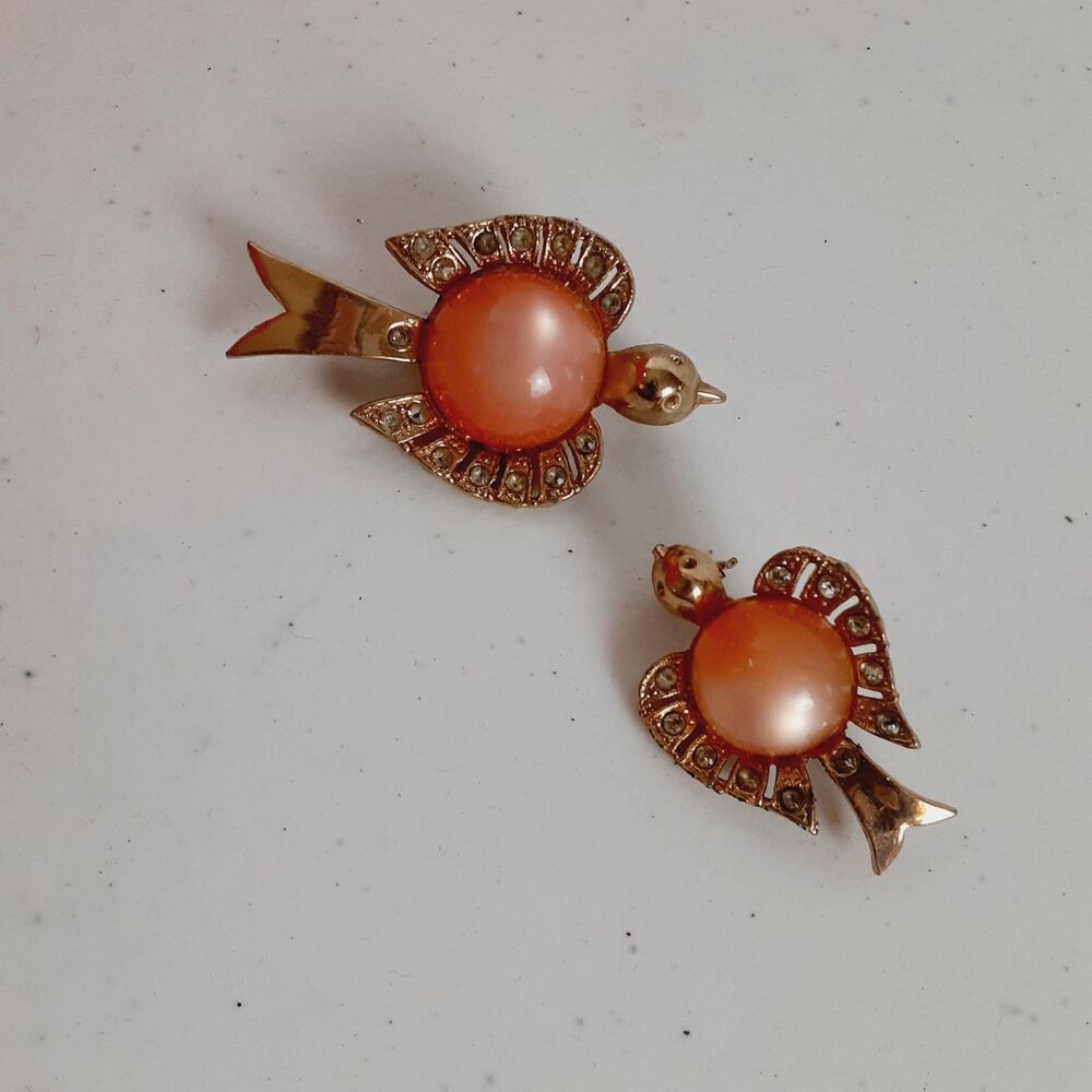 Vintage Set of Brooch Pins Love Doves Birds Gold Color Rhinestone Coral Bead